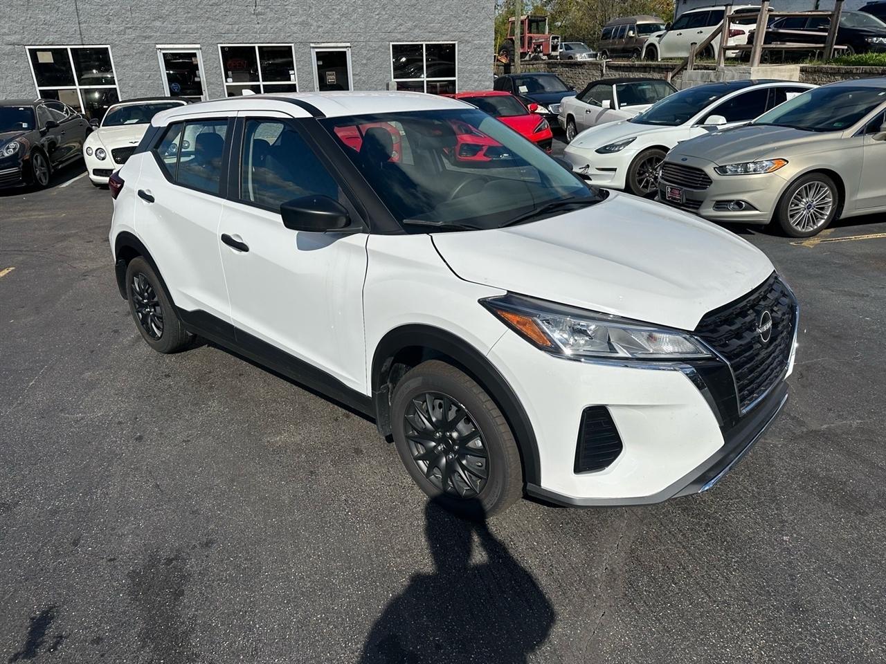 Nissan Kicks S 2024
