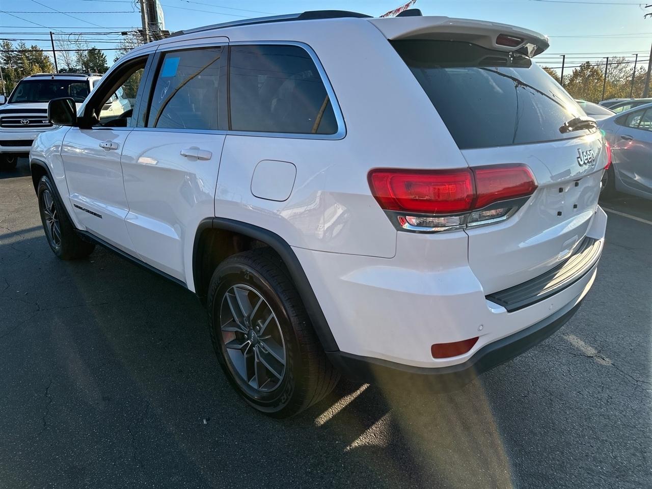 Jeep Grand Cherokee Laredo 2WD 2018