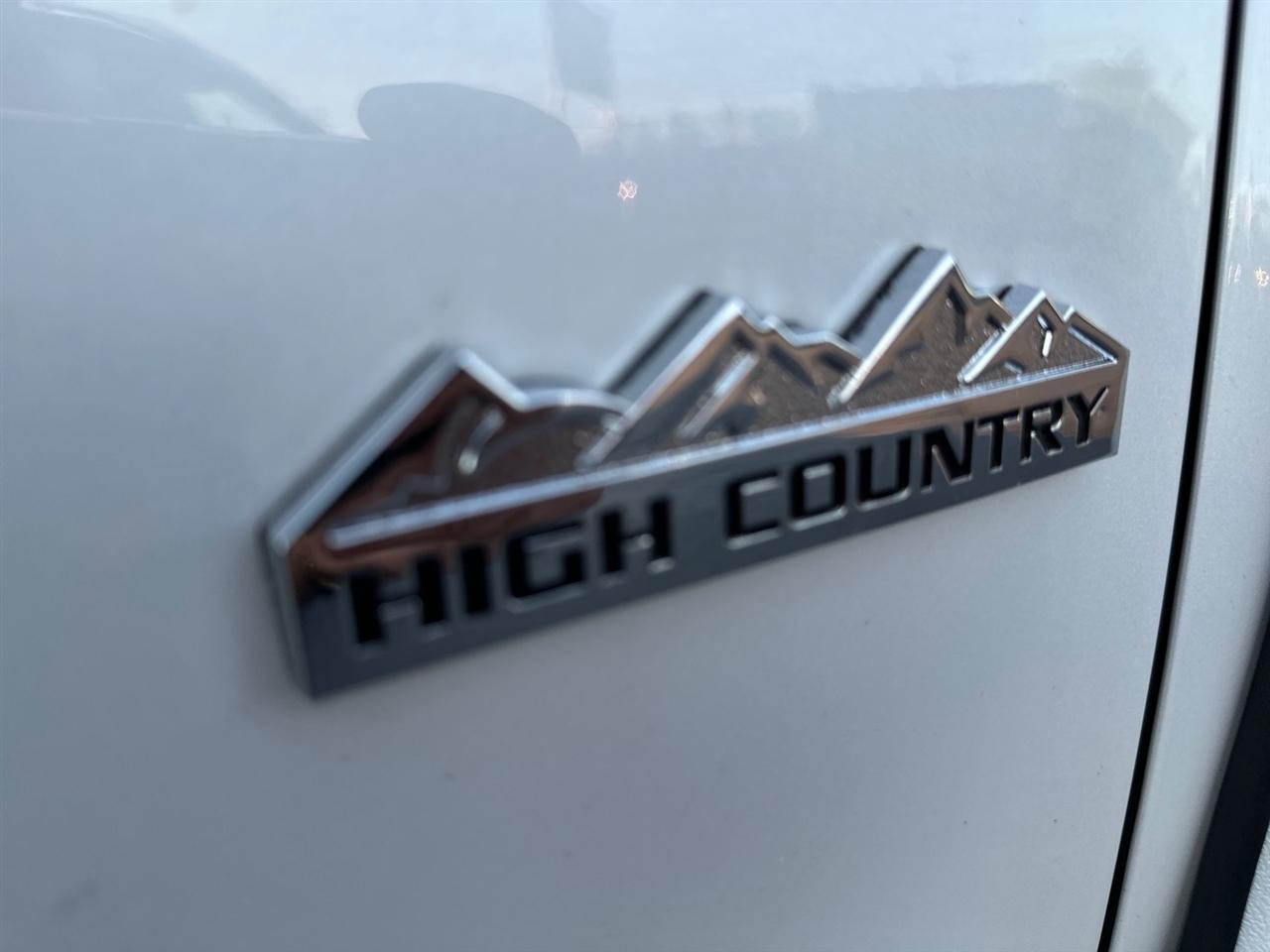 Chevrolet Silverado 1500 High Country Crew Cab Short Box 4WD 2017