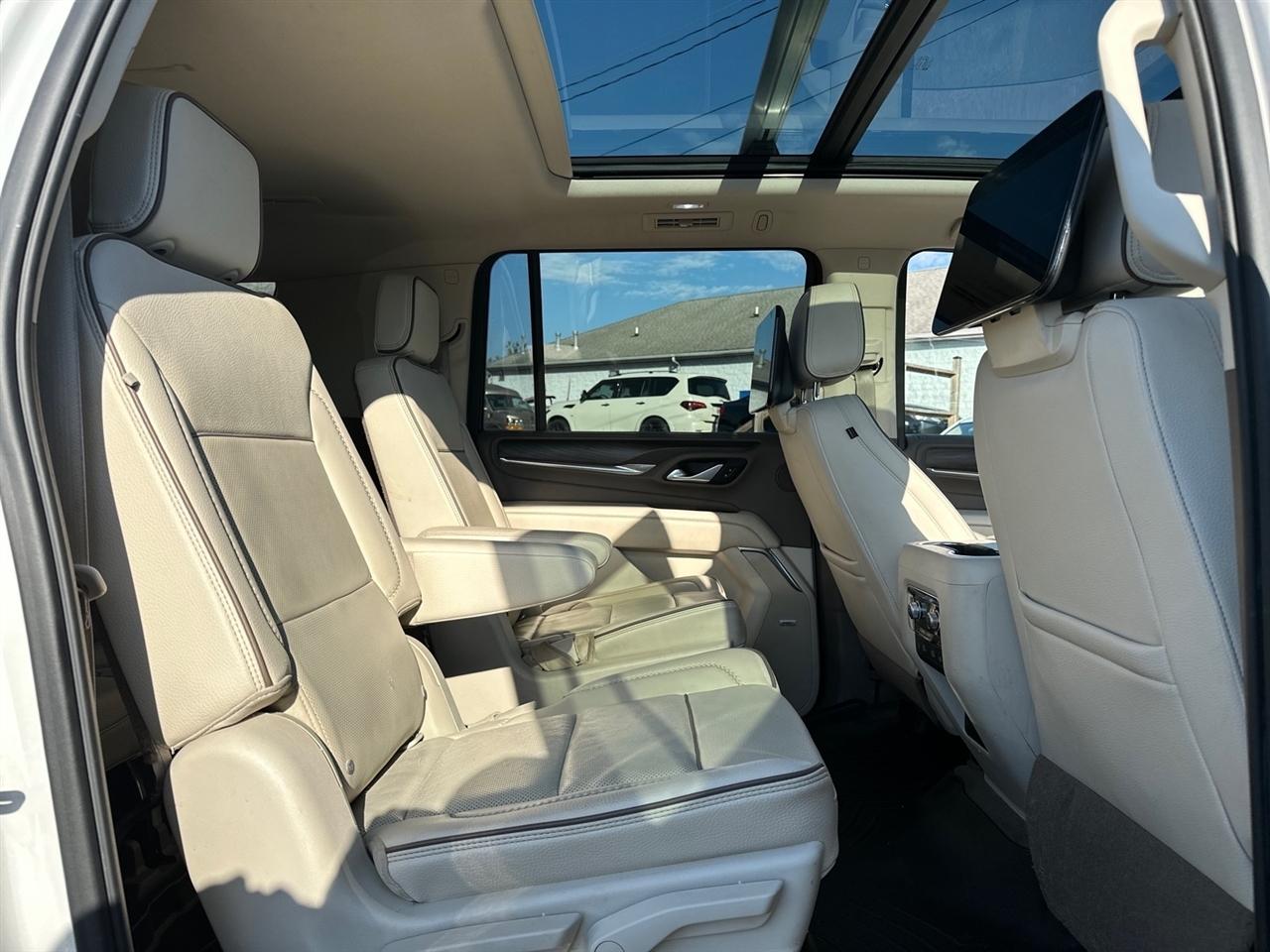 GMC Yukon XL Denali 4WD 2021