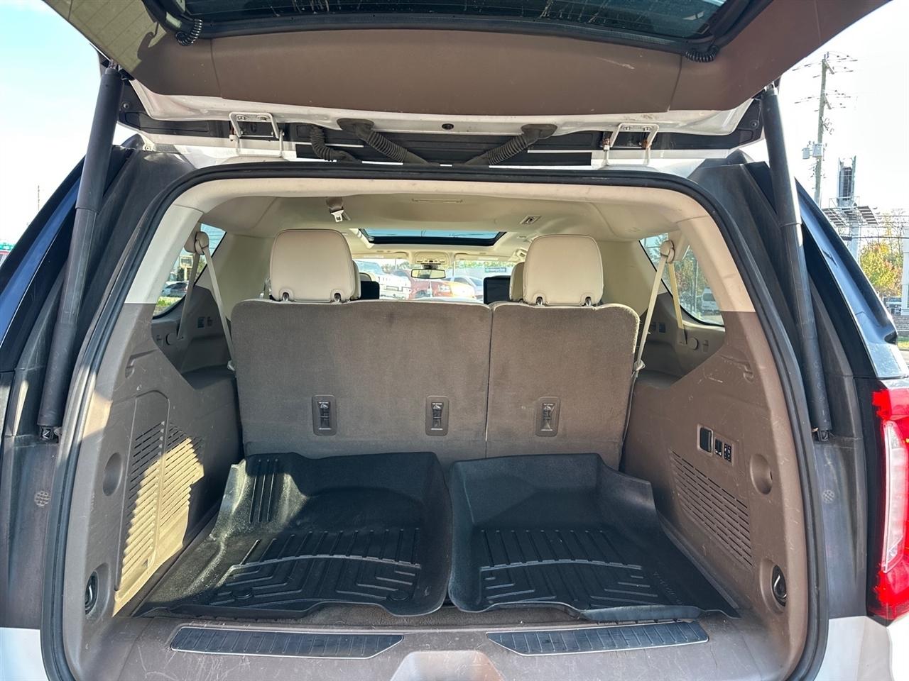 GMC Yukon XL Denali 4WD 2021