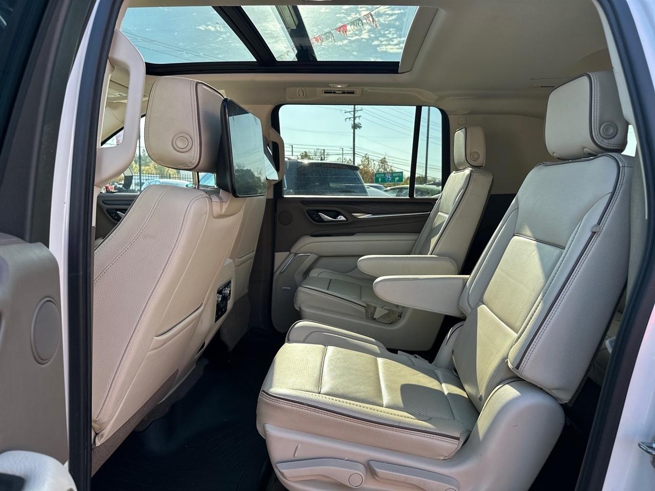 GMC Yukon XL Denali 4WD 2021