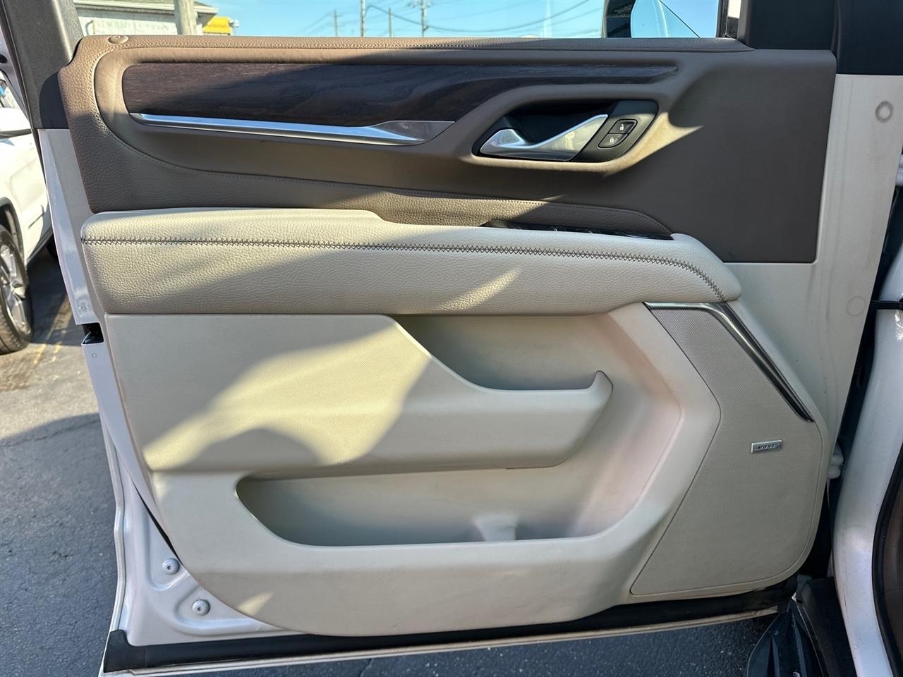 GMC Yukon XL Denali 4WD 2021