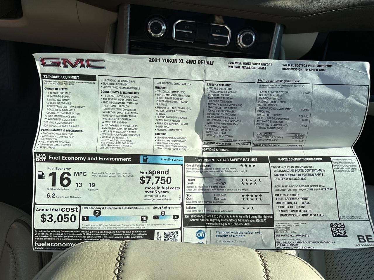 GMC Yukon XL Denali 4WD 2021