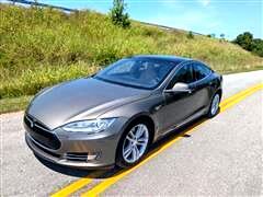 2016 Tesla Model S  2016 Tesla Model S