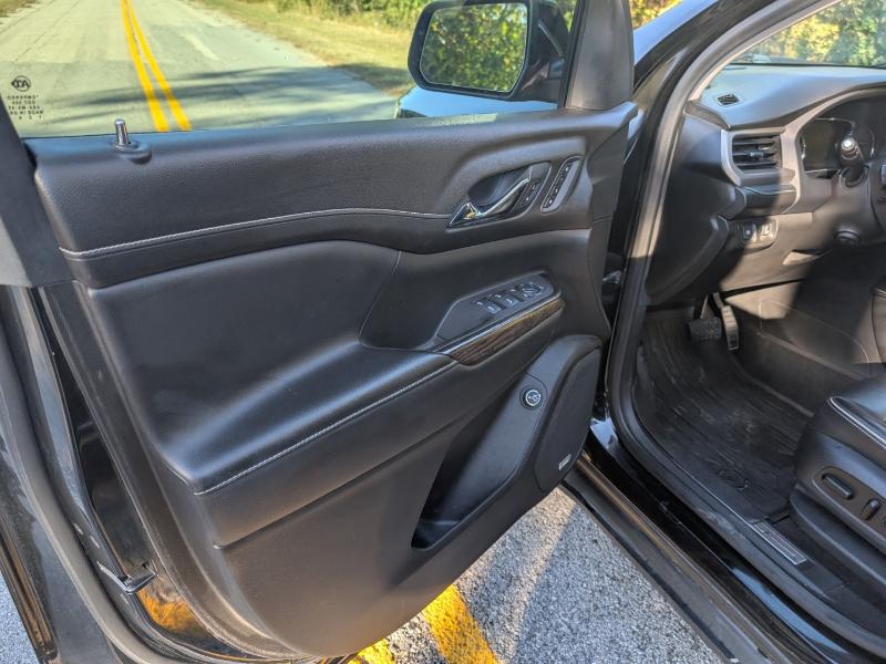 GMC Acadia Denali AWD 2020