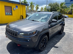 2019 Jeep Cherokee  2019 Jeep Cherokee