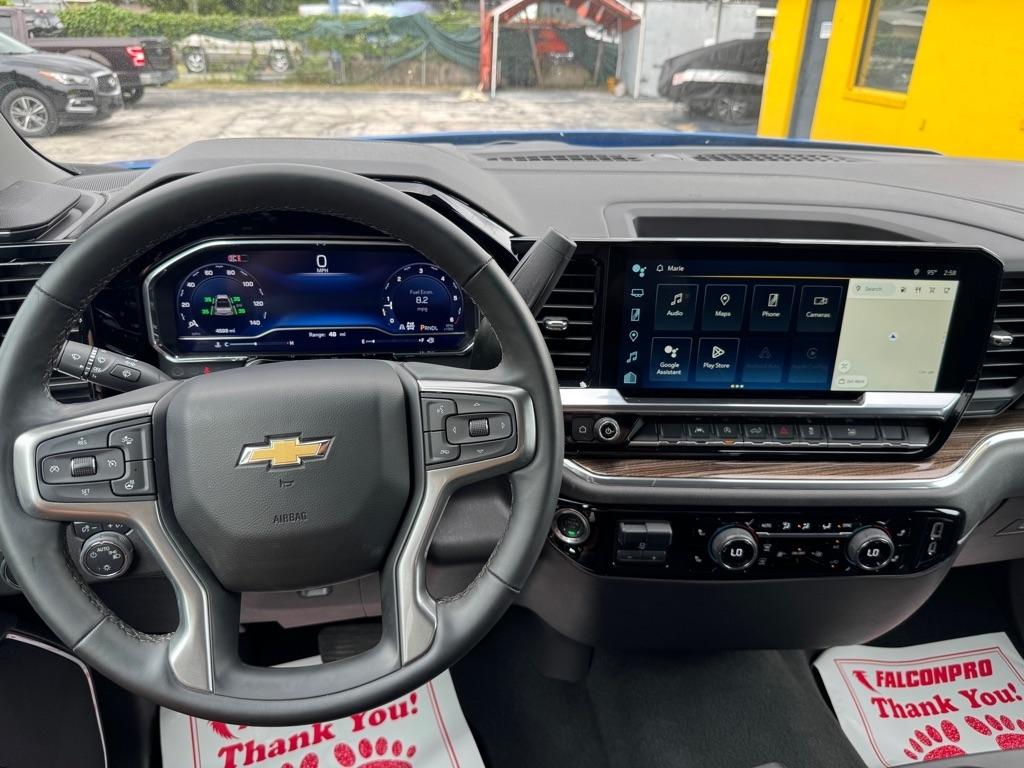 2025 Chevrolet Silverado 1500 LT - Photo 24