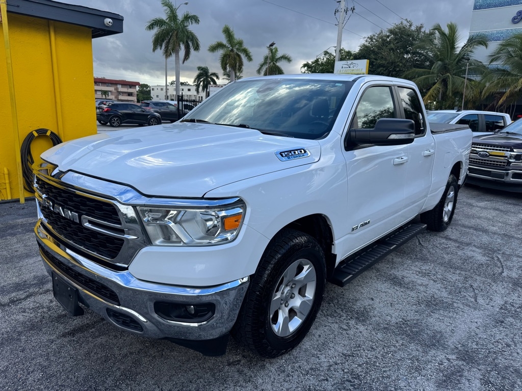 RAM 1500 Big Horn Quad Cab 2WD 2022