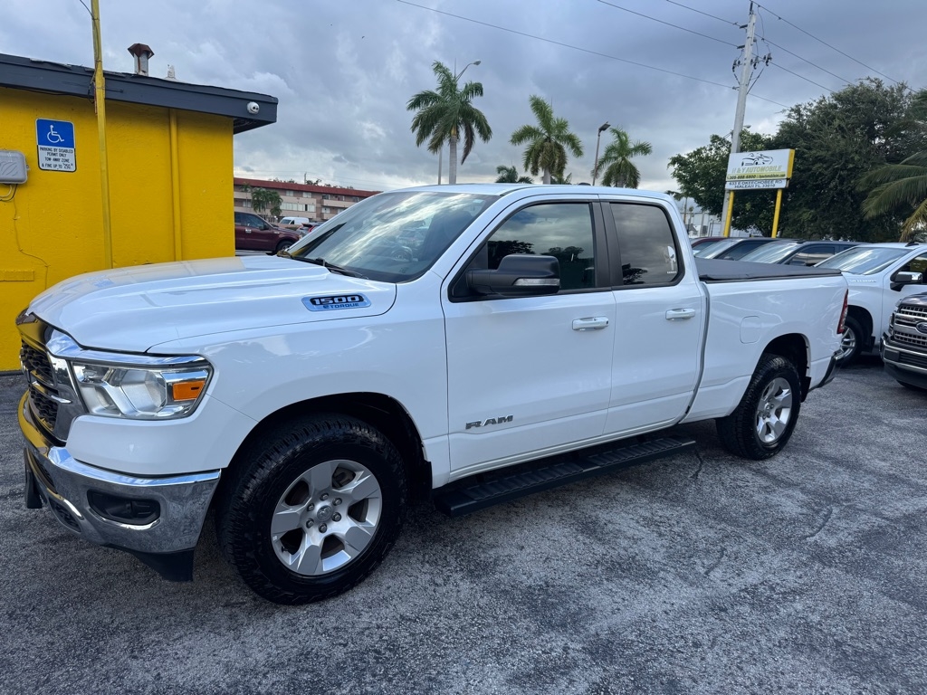 RAM 1500 Big Horn Quad Cab 2WD 2022