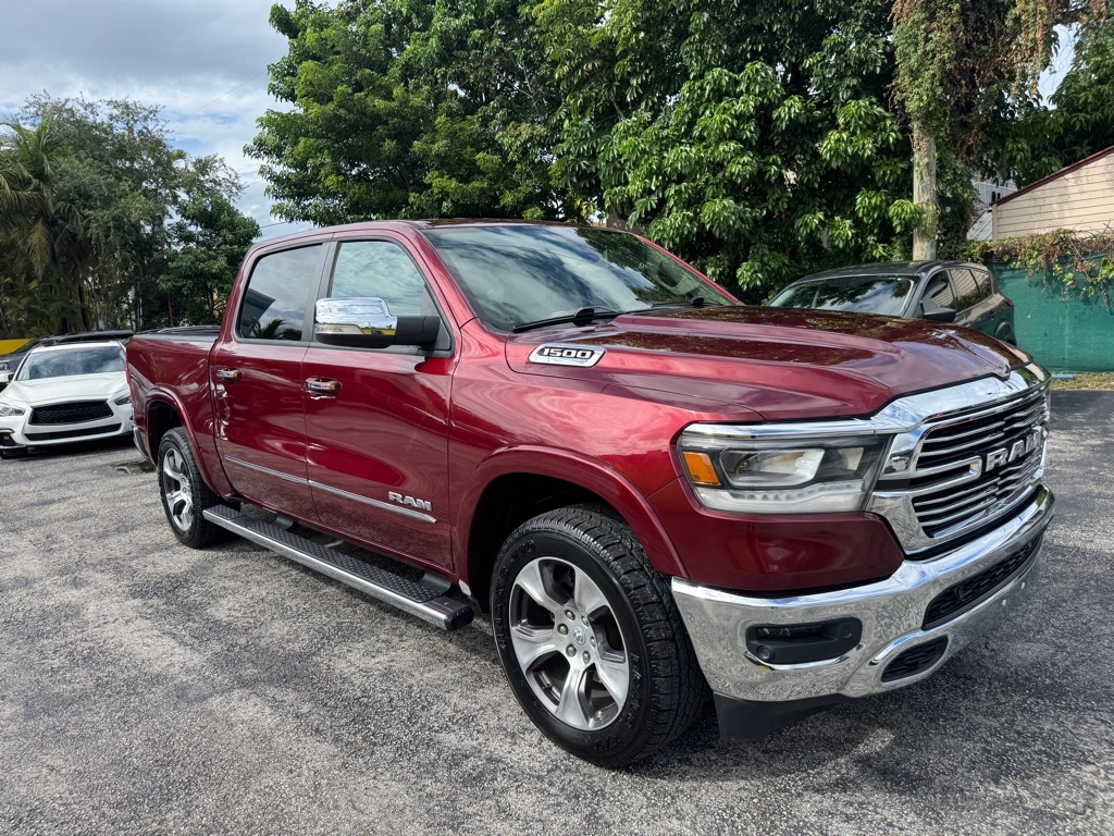 RAM 1500 Laramie Crew Cab SWB 4WD 2019