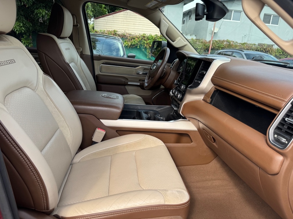 RAM 1500 Laramie Crew Cab SWB 4WD 2019