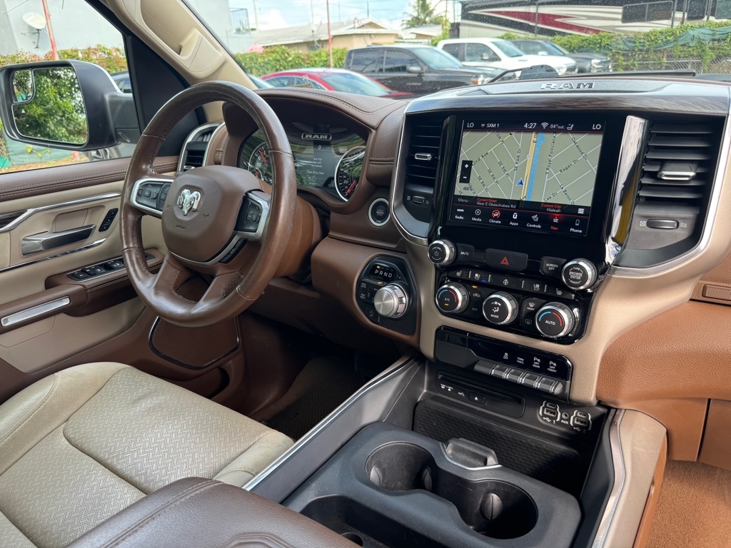 RAM 1500 Laramie Crew Cab SWB 4WD 2019
