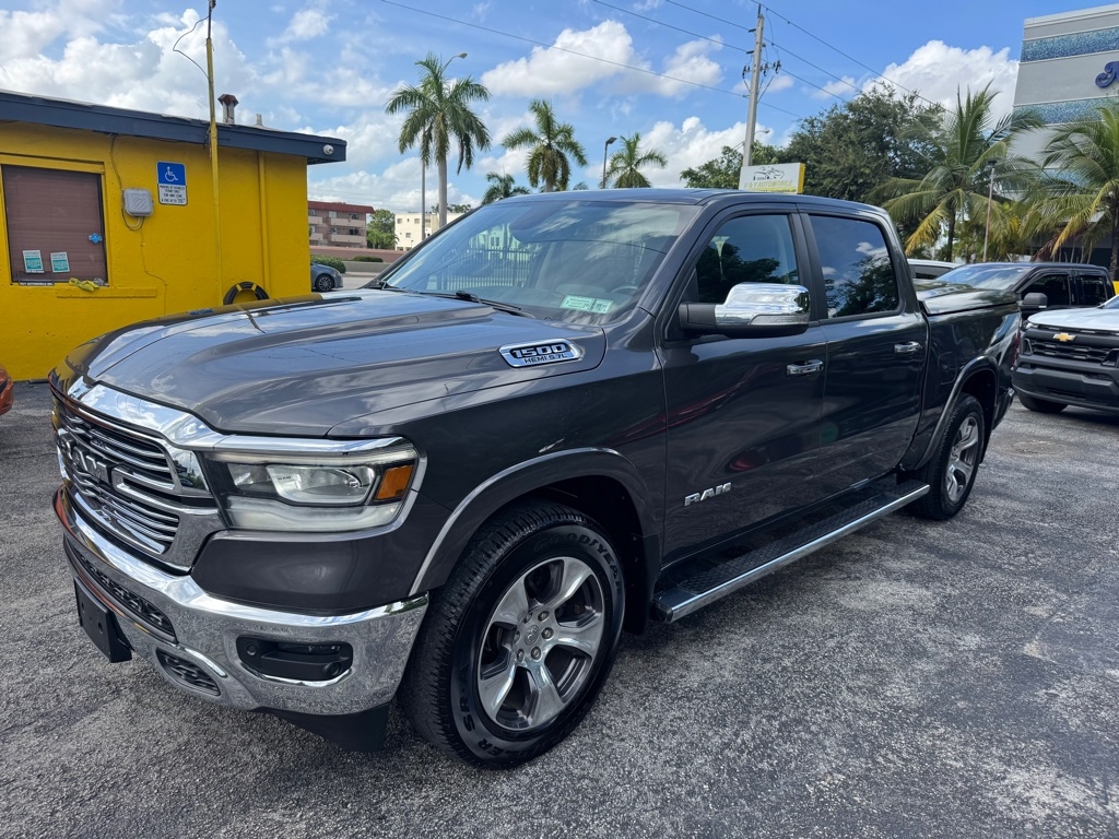 RAM 1500 Laramie Crew Cab SWB 4WD 2019