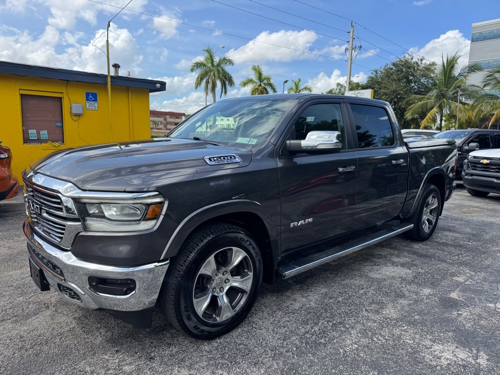 RAM 1500 Laramie Crew Cab SWB 4WD 2019