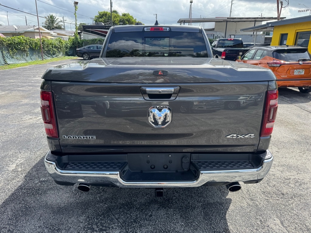 RAM 1500 Laramie Crew Cab SWB 4WD 2019