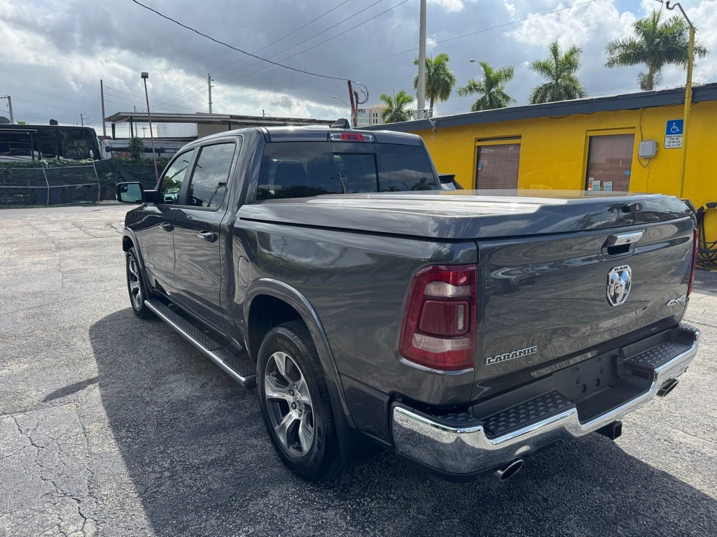 RAM 1500 Laramie Crew Cab SWB 4WD 2019