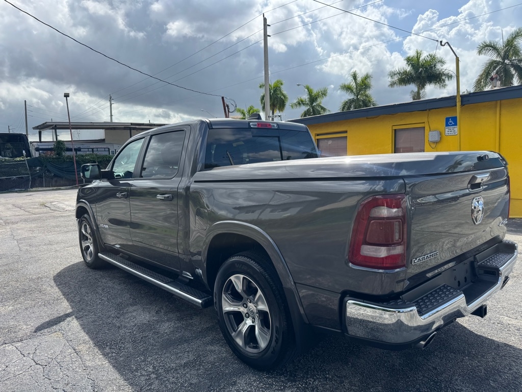 RAM 1500 Laramie Crew Cab SWB 4WD 2019