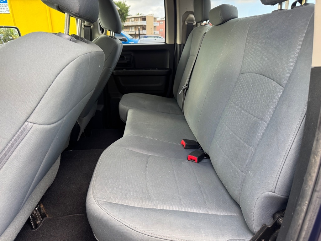 RAM 1500 Tradesman Quad Cab 2WD 2017