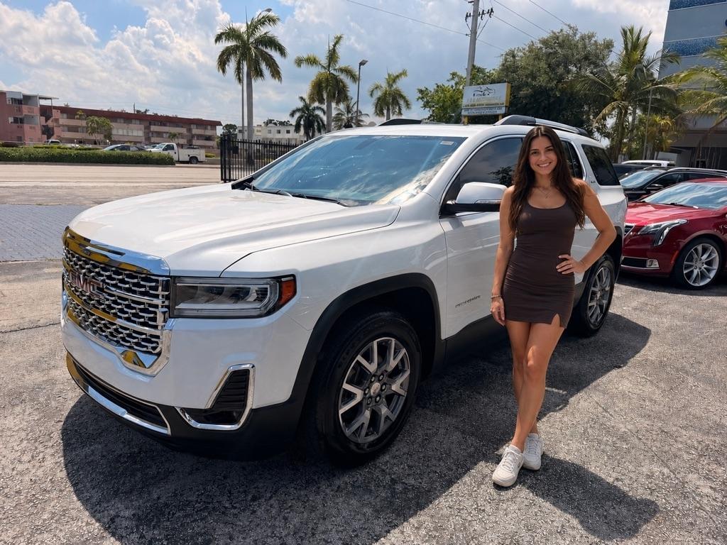 2020 GMC Acadia SLT