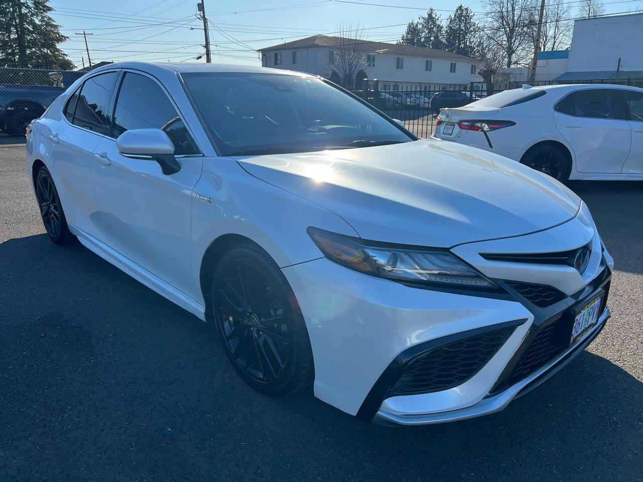2021 Toyota Camry Hybrid XSE