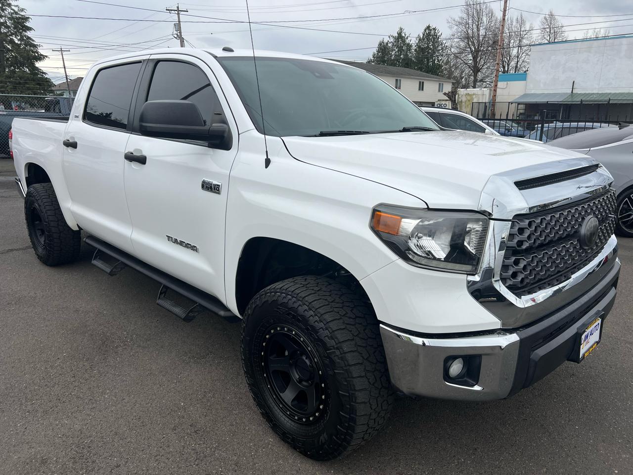2018 Toyota Tundra SR5 5.7L V8 CrewMax 4WD