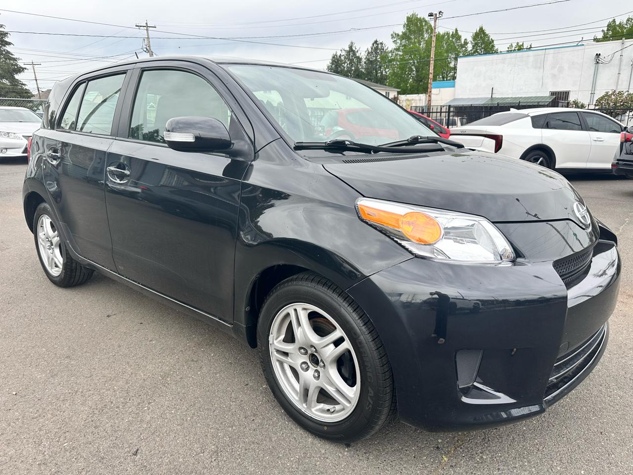 2010 Scion xD 5-Door