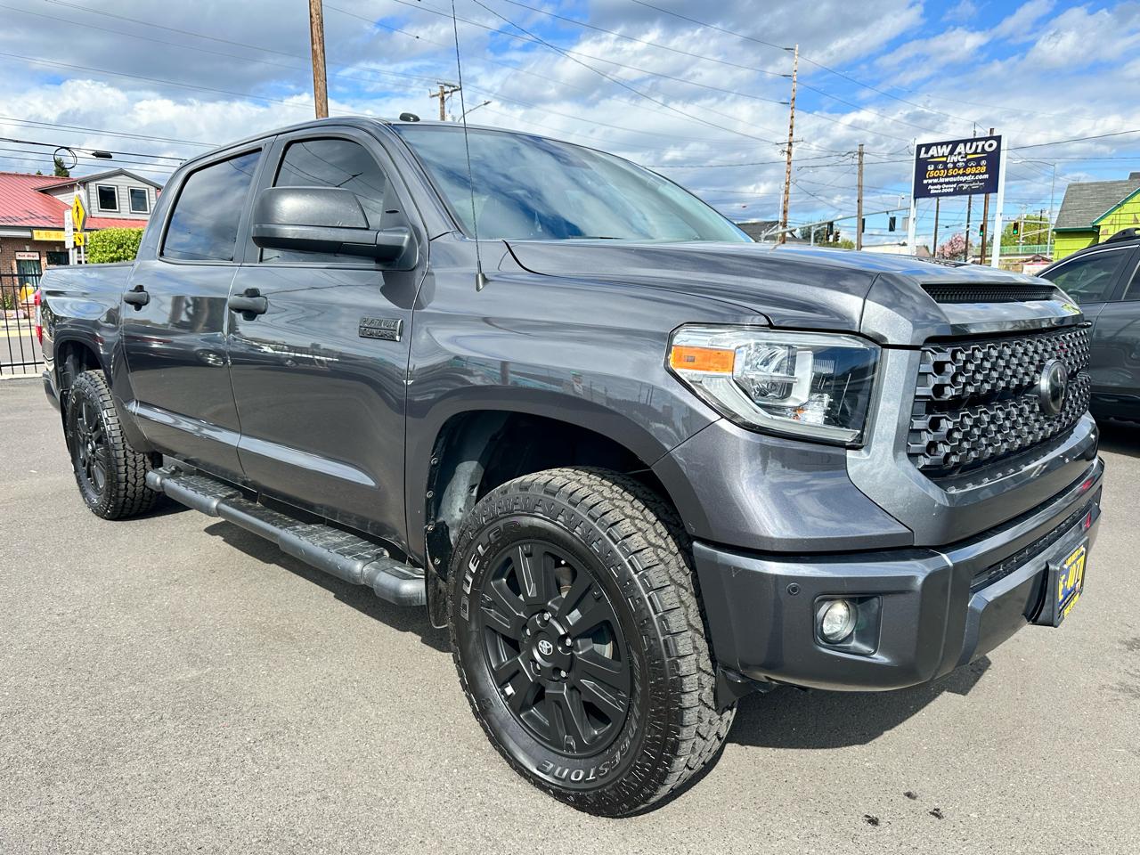 2018 Toyota Tundra Platinum CrewMax 5.7L 4WD