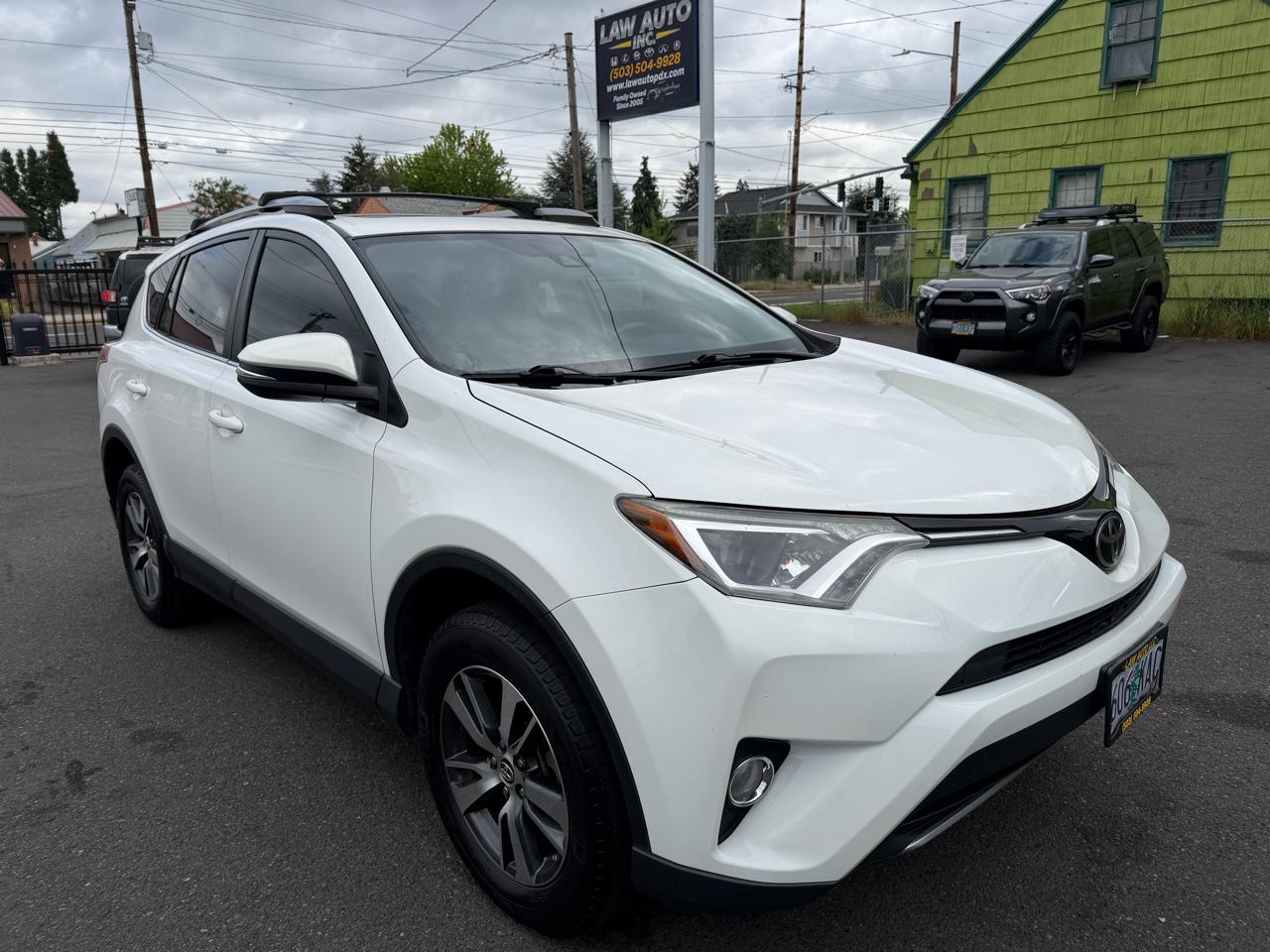 2017 Toyota RAV4 XLE AWD