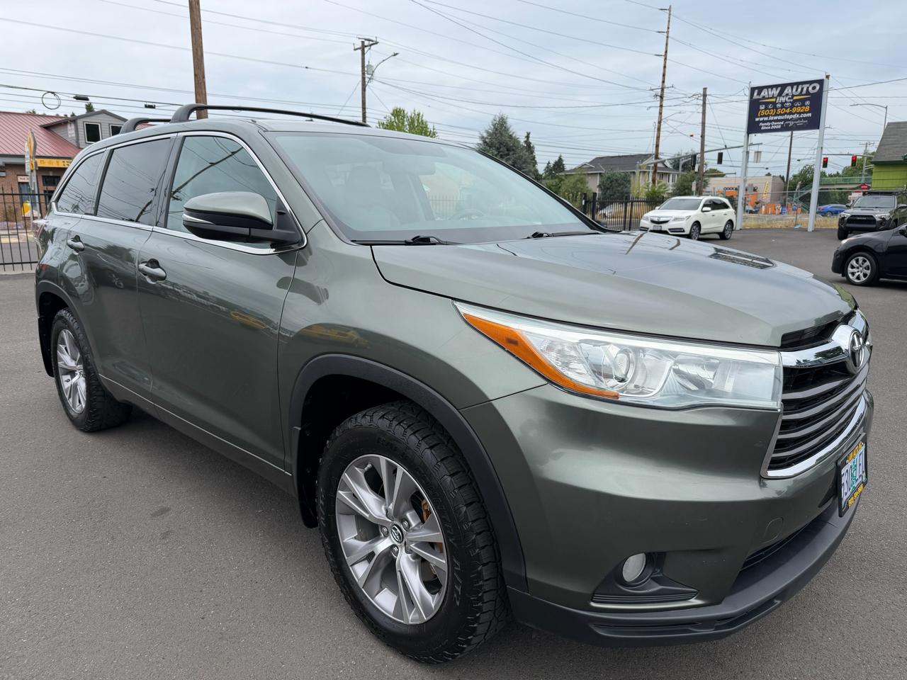 2016 Toyota Highlander LE AWD V6