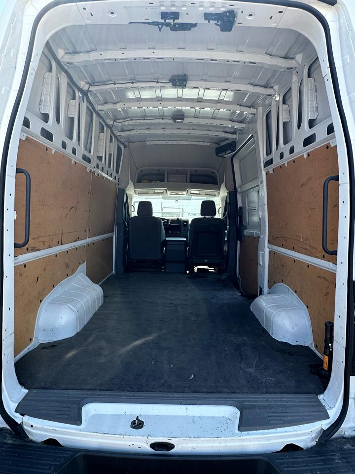 2019 Nissan NV Cargo SV - Photo 12