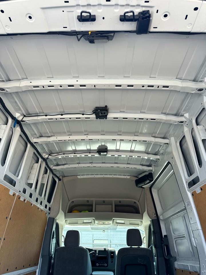 2019 Nissan NV Cargo SV - Photo 13