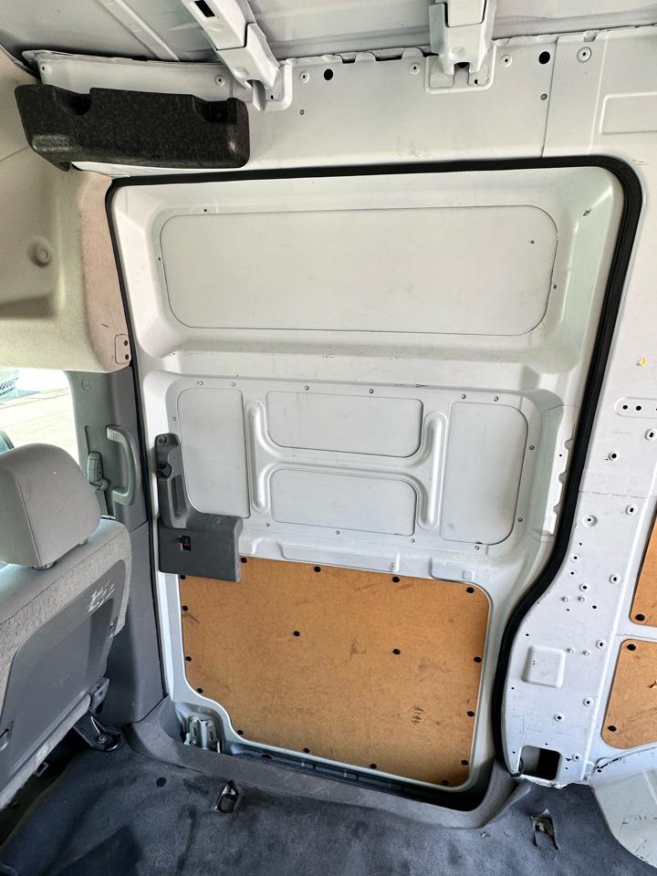 2019 Nissan NV Cargo SV - Photo 17