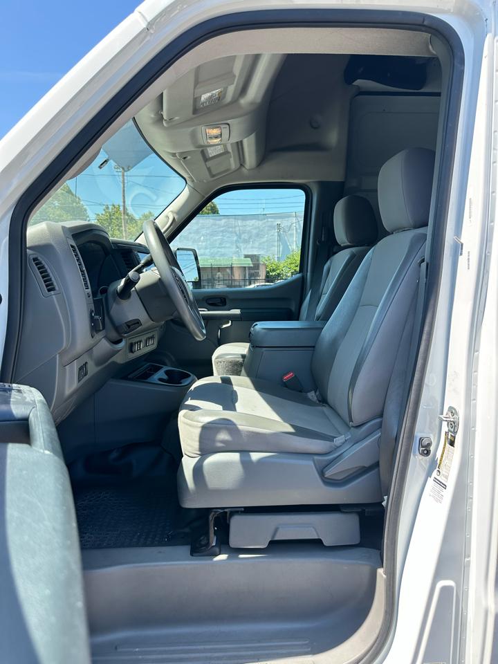 2019 Nissan NV Cargo SV - Photo 24