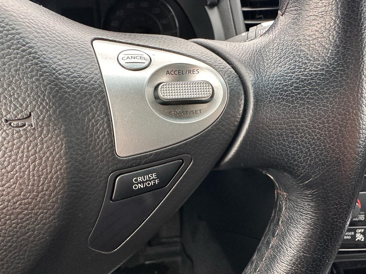 2013 INFINITI FX - Photo 26
