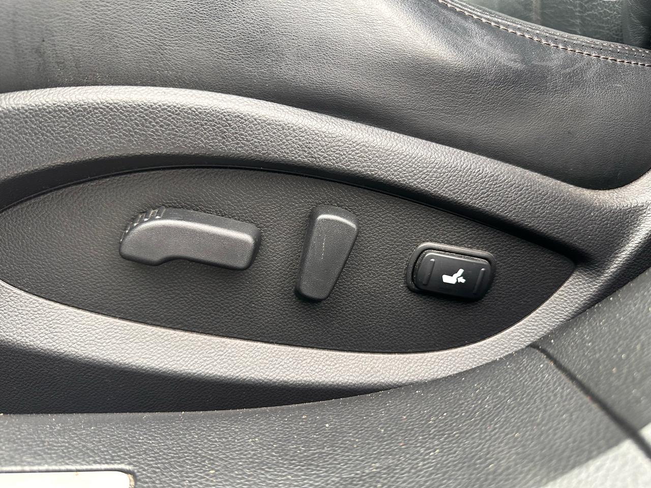 2013 INFINITI FX - Photo 35