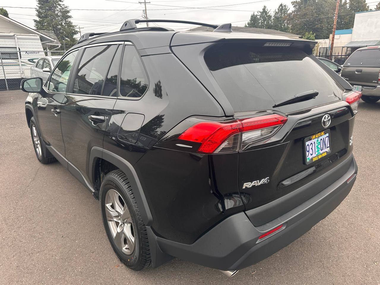 Toyota RAV4 photo 7
