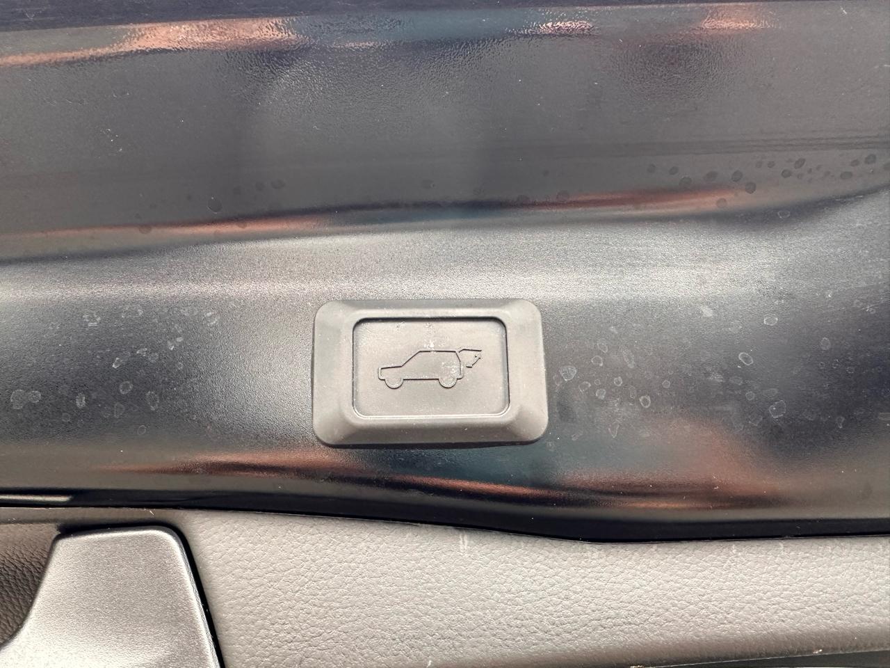 Toyota RAV4 photo 12
