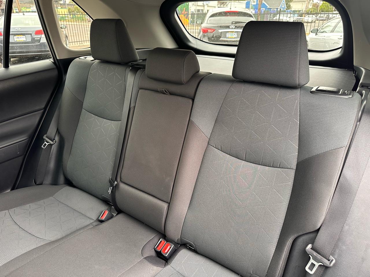 Toyota RAV4 photo 16