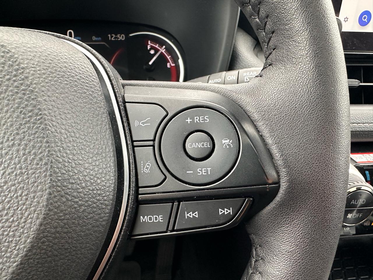 Toyota RAV4 photo 25