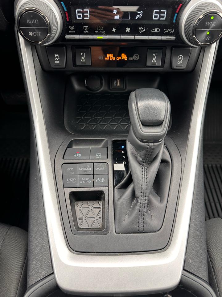 Toyota RAV4 photo 28