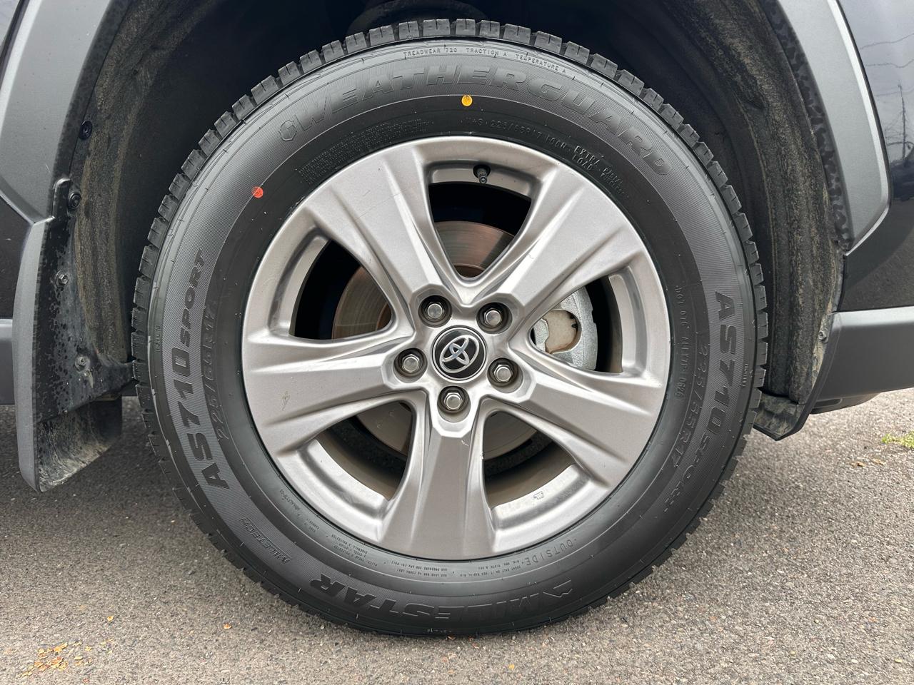 Toyota RAV4 photo 37