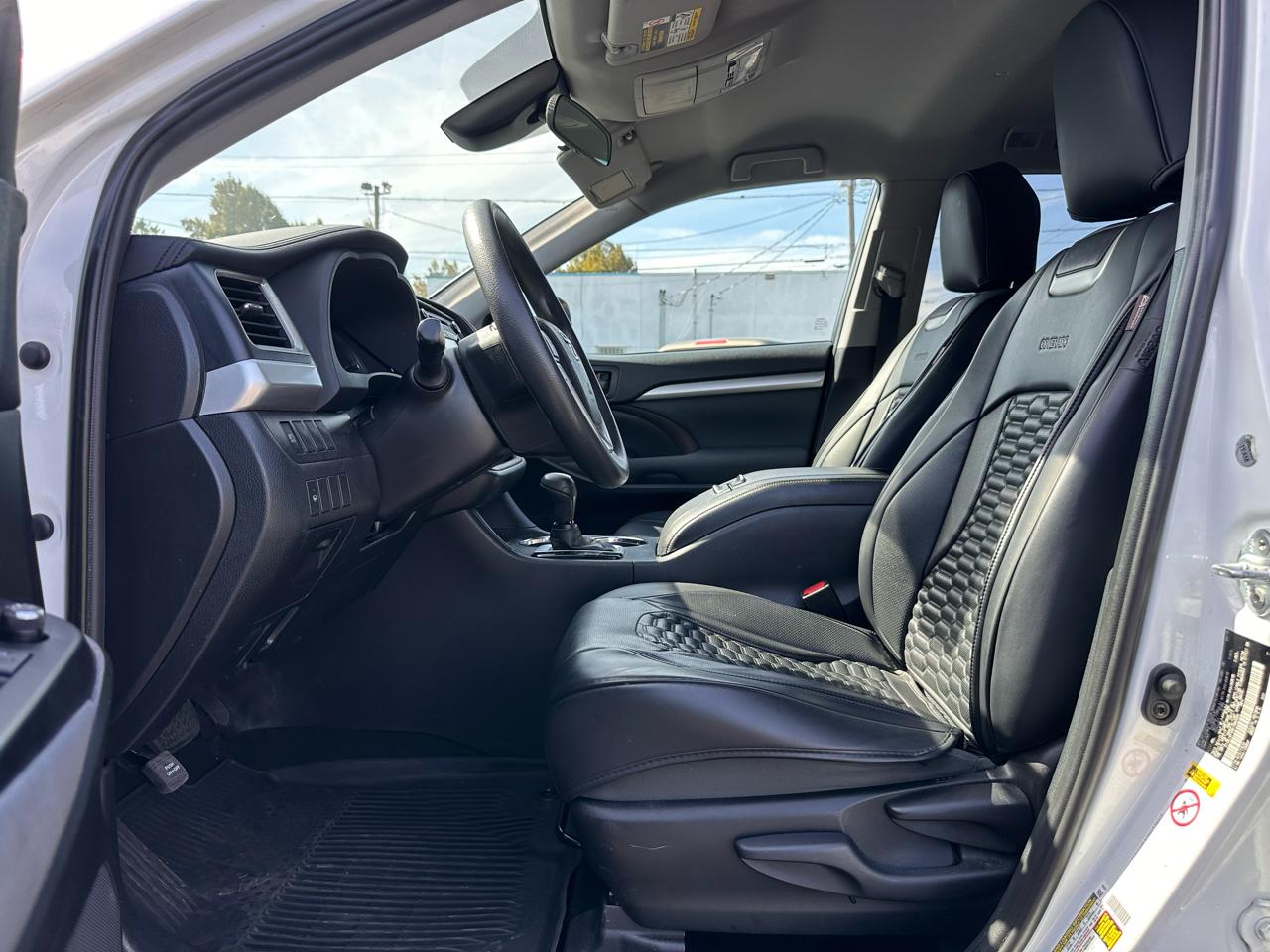 Toyota Highlander photo 10