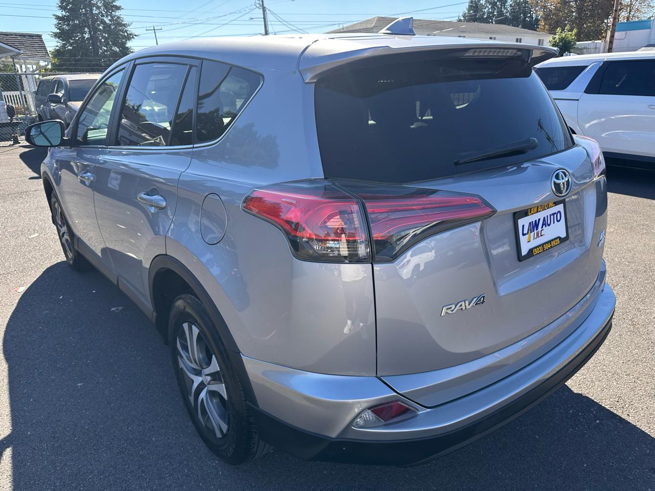 Toyota RAV4 photo 7