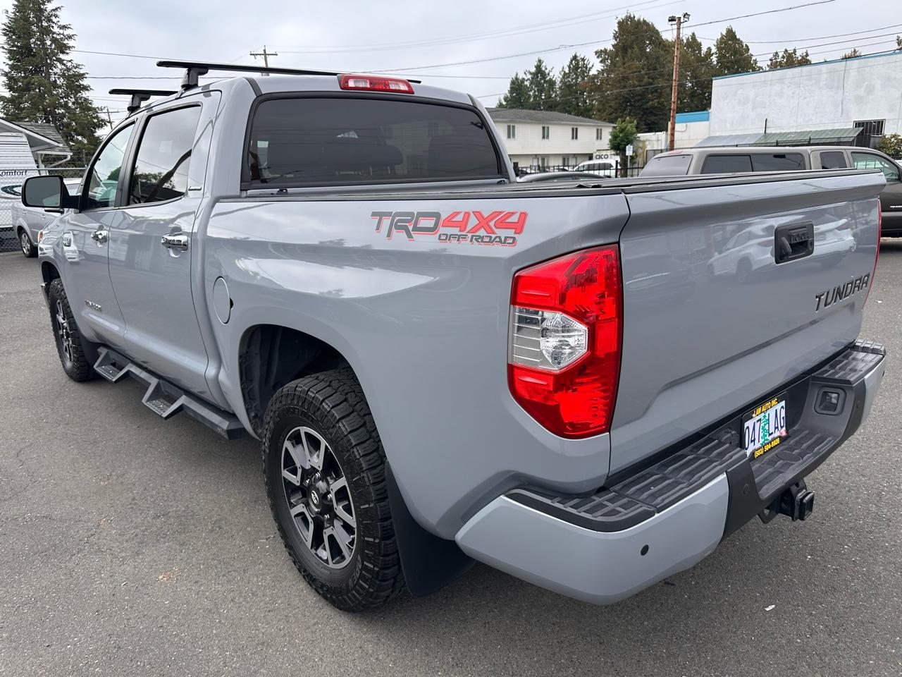 Toyota Tundra photo 7