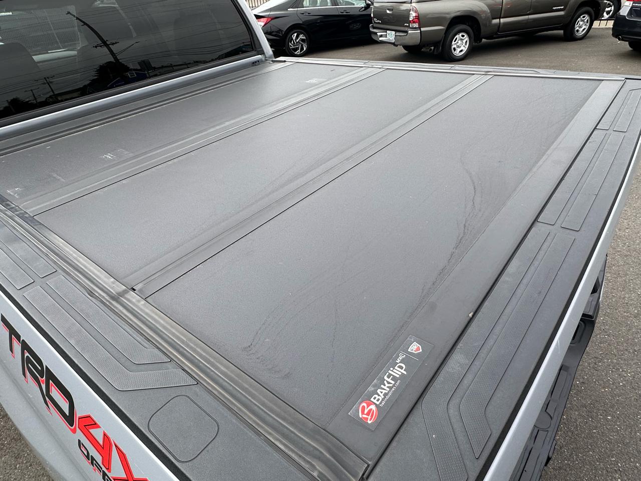 Toyota Tundra photo 12