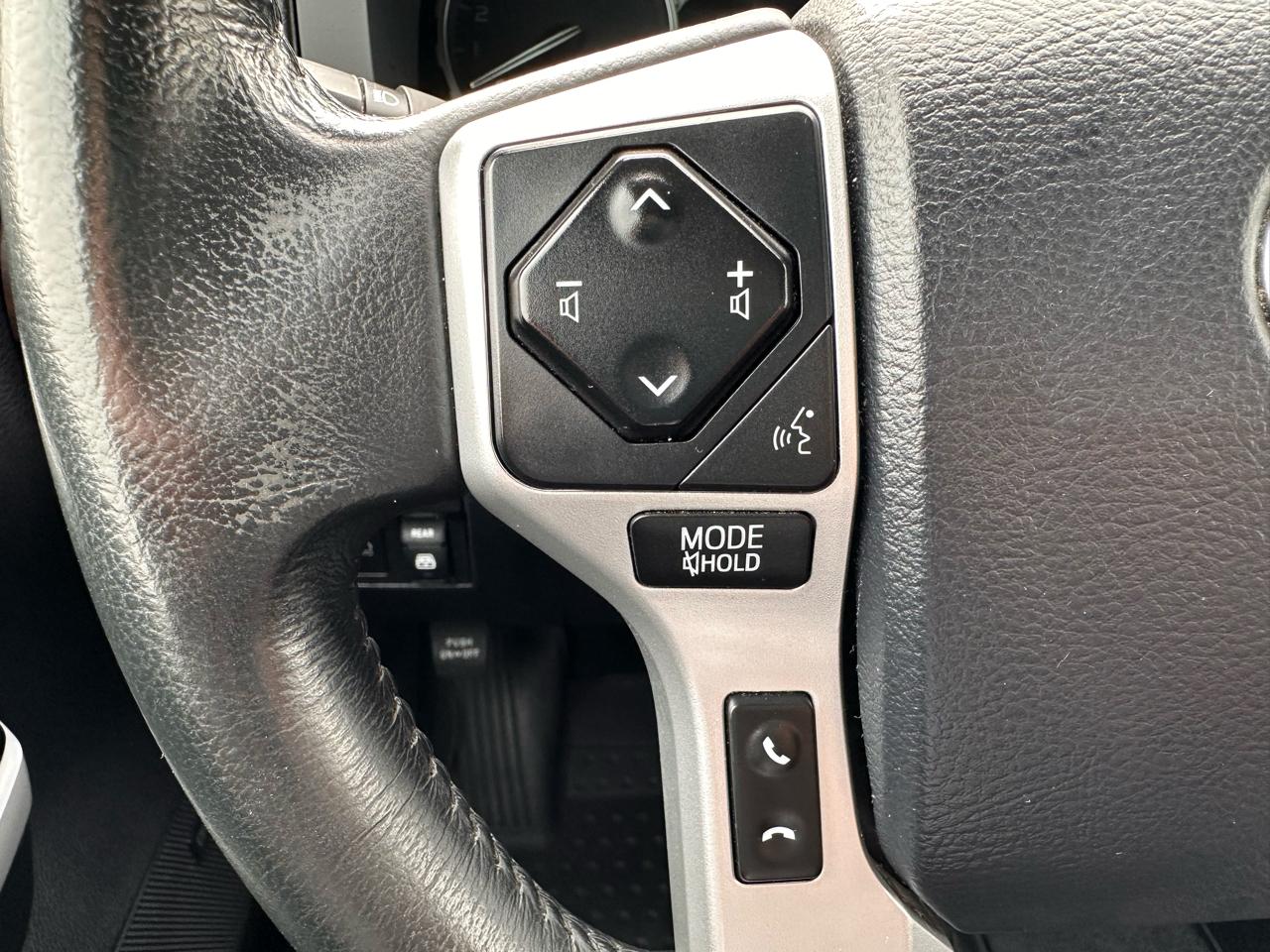 Toyota Tundra photo 26