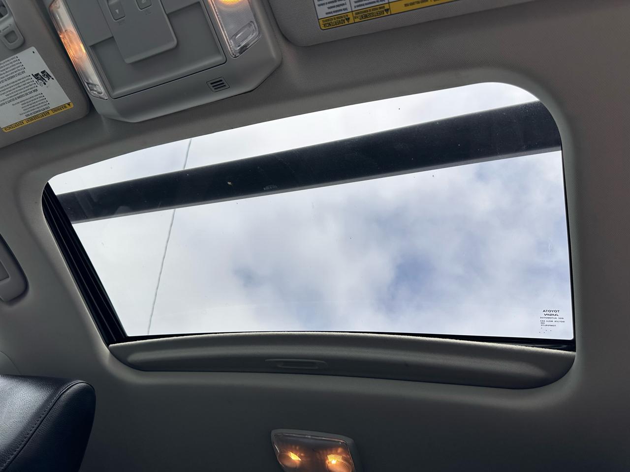 Toyota Tundra photo 35