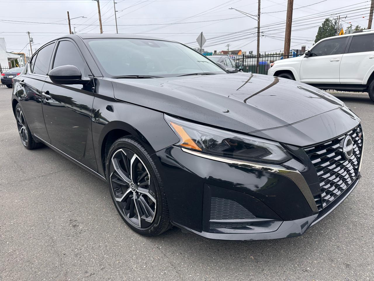 2025 Nissan Altima 2.5 SR