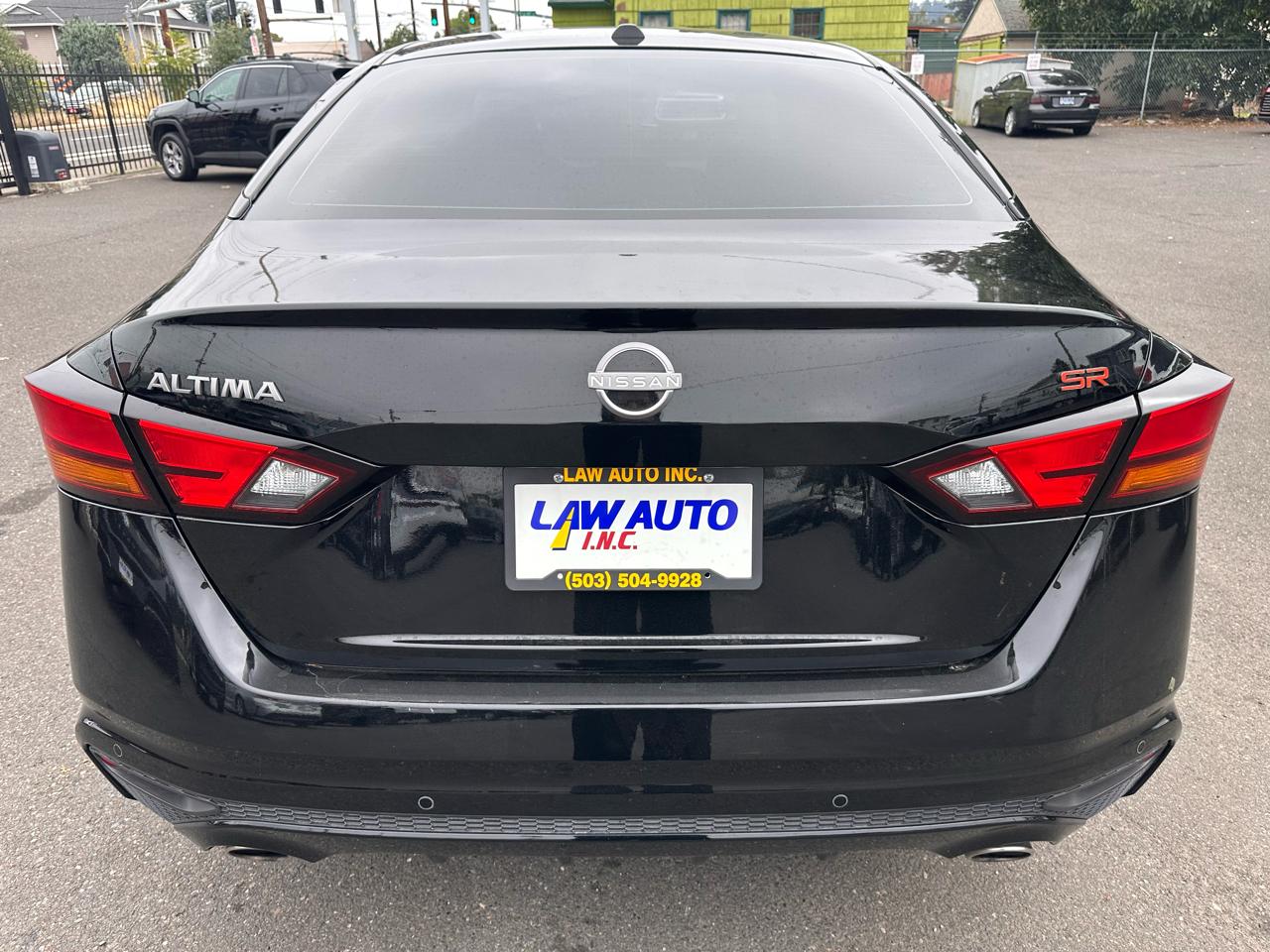 Nissan Altima photo 6
